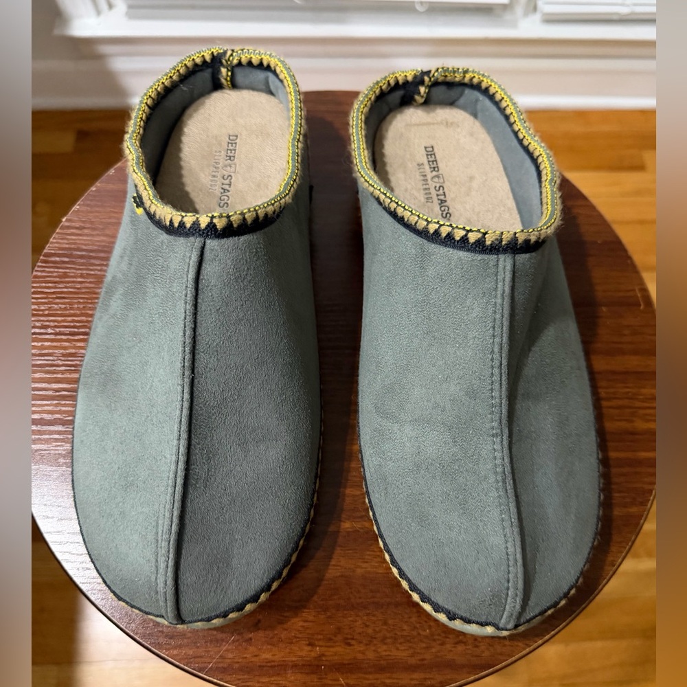 Deer Stags Gray and Yellow Indoor Outdoor Slippers 🩶 Size 11! Very Comfy!